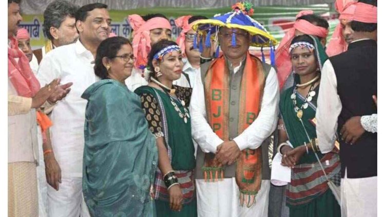 पोला महोत्सव में शामिल हुए CM साय, प्रदेश में परंपरागत रुप से की गई पूजा, जारी की महतारी वंदन योजना की सातवीं किस्त, की कई घोषणाएं