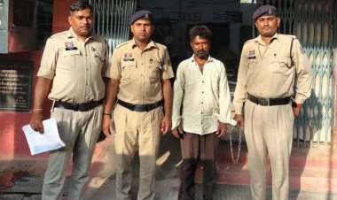 एक साल से पति को छोड़ देवर के साथ रहने लगी पत्नी, नाराज पूर्व पति ने कुल्हाड़ी से वारकर उतारा मौत के घाट, पुलिस ने आरोपी को किया गिरफ्तार