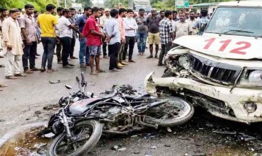 चोरी के आरोपी को ले जाने के दौरान तेज रफ्तार डायल 112 ने बाइक सवार को मारी जोरदार टक्कर, युवक गंभीर, ग्रामीणों ने किया जमकर हंगामा