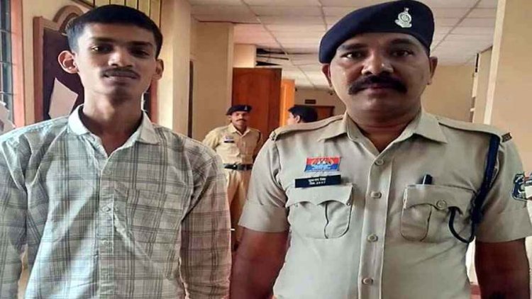 छत्तीसगढ़ बोर्ड 12वीं हिंदी पेपर सोशल मीडिया में वायरल, 3000 रुपये में छात्रों को प्रश्नपत्र उपलब्ध, मास्टरमाइंड आरोपी वेणू जंघेल को गिरफ्तार