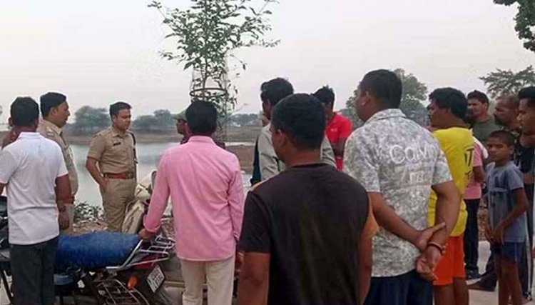धमतरी में चोरों ने दी खाकी को खुली चुनौती, एक दिन पहले मरौद, अब भखारा मंदिर बना निशाना, चांदी के आभूषण और दानपेटी की नगदी पार, ग्रामीणों में आक्रोश