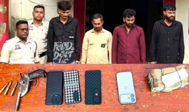 बड़ी वारदात से पहले पुलिस का एक्शन, हथियारबंद गैंग का पर्दाफाश, अंतरराज्यीय गिरोह के 4 आरोपी गिरफ्तार, देसी कट्टा-जिंदा कारतूस व 3 लाख नगद बरामद