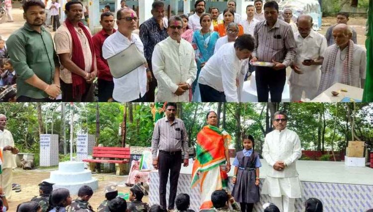 नवापारा के मुक्तिधाम में स्वतंत्रता दिवस पर फहराया तिरंगा, विद्यार्थियों की प्रस्तुतियों ने मोहा मन, नेता प्रतिपक्ष संध्या राव रहीं मौजूद