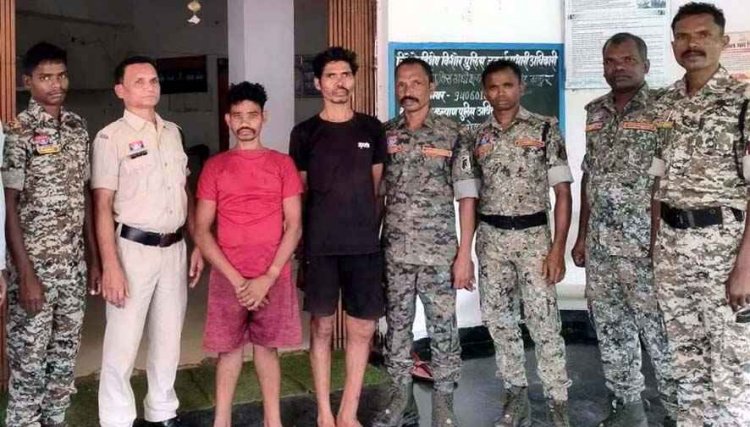शराब के नशे में खूनी विवाद, पुराने लेनदेन को लेकर साथी के गले पर चाकू से किया हमला, हत्या का प्रयास के दो आरोपी गिरफ्तार होकर पहुंचे जेल