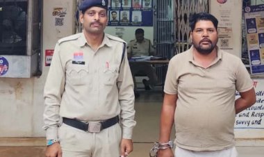 पेट्रोल पंप पर वाहन हटाने को कहा तो शुरू हुआ विवाद, ट्रक ड्राइवर पर धारदार हथियार से हमला, पुलिस ने घेराबंदी कर आरोपी को किया गिरफ्तार, एक फरार