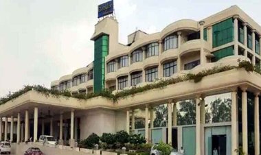 राजधानी पुलिस ने जुआ पर की बड़ी कारवाई, बेबीलोन कैपिटल होटल से 10 सूखदार और कारोबारी जुआरी गिरफ्तार