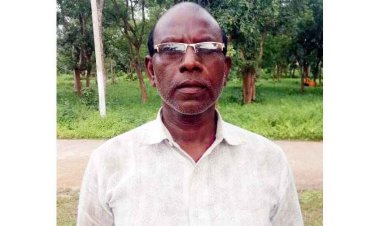 समिति बनाकर दिलाया प्रशिक्षण, फिर 12 महिलाओं को मुफ्त बुनाई मशीन देने का झांसा देकर की ठगी, आरोपी दिलीप देवांगन को पुलिस ने किया गिरफ्तार