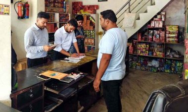 फटाखा दुकानों में छापा, प्रशासन ने लिया सख्त रुख, जय गणेश ट्रेडर्स को कारण बताओ नोटिस जारी, सुरक्षा के लिए जारी किए दिशा-निर्देश