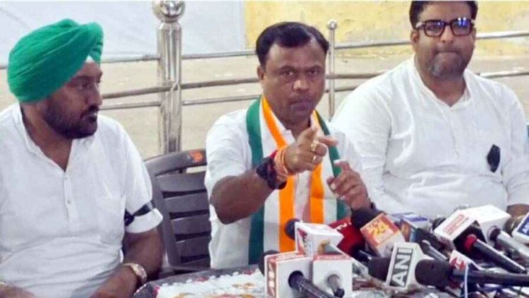 बिगड़ती कानून व्यवस्था, महिलाओं के प्रति अपराधों के विरोध में कांग्रेस ने सभी जिलों में दिया मौन धरना, किया प्रदर्शन