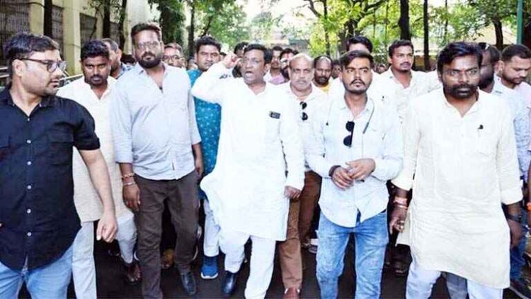 स्मृति वन का नाम बदलने और मार्निंग वाॅक पर शुल्क का कांग्रेस महामंत्री पंकज शर्मा किया विरोध, कलेक्टर को सौंपा ज्ञापन, उग्र आंदोलन की दी चेतावनी