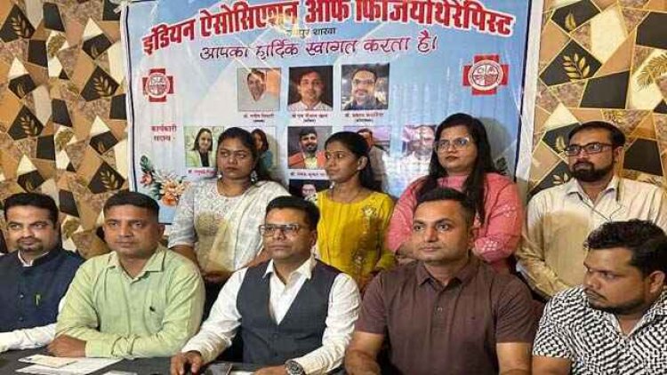 छत्तीसगढ़ में शिक्षा माफिया के संरक्षण में बेची जा रही फिजियोथेरेपिस्ट की फर्जी डिग्री, संस्थाओं के नाम सहित आईएपी ने किया चौंकाने वाला खुलासा