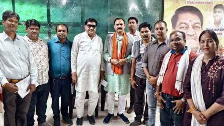 खाद्य और स्वास्थ्य मंत्री के ठोस आश्वासन के बाद धान खरीदी कंप्यूटर ऑपरेटर संघ की हड़ताल स्थगित, मांगों पर सकारात्मक कदम