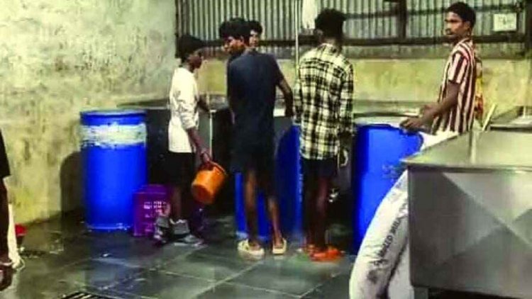 दुर्ग जिले की फैक्ट्री में छापा, स्किम्ड मिल्क पाउडर और पाम आयल से बनाया जा रहा था नकली पनीर, खाद्य विभाग की टीम ने छापेमारी कर किया सील