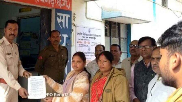 विष्णु सरकार से संतुष्ट नहीं भाजपा के मंडल अध्यक्ष और जनपद नेता, बढ़ते अपराध से परेशान होकर सौंपा ज्ञापन, धरना-प्रदर्शन की दे डाली चेतावनी