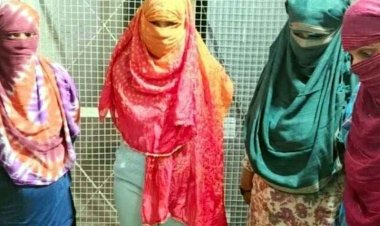 छत्तीसगढ़ में पुलिस ने जिस्मफरोशी के खिलाफ लिया एक्शन, देह व्यापार का किया भंडाफोड़, 5 महिलाएं गिरफ्तार, कार्यवाही रहेगी जारी