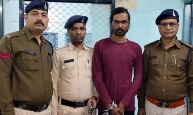 राजधानी में अवैध गांजा के साथ युवक गिरफ्तार, 48 हजार नगदी जब्त, पुलिस ने अंतरराज्यीय शराब तस्कर को 25 कार्टन अंग्रेजी शराब के साथ पकड़ा