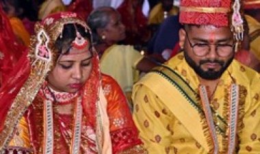 मुख्यमंत्री कन्या विवाह योजना के तहत परिणय सूत्र में बंधे 48 जोड़े, विधायक अजय चन्द्राकर सहित जनप्रतिनिधियों ने दिया नवविवाहित जोड़ों को आशीर्वाद