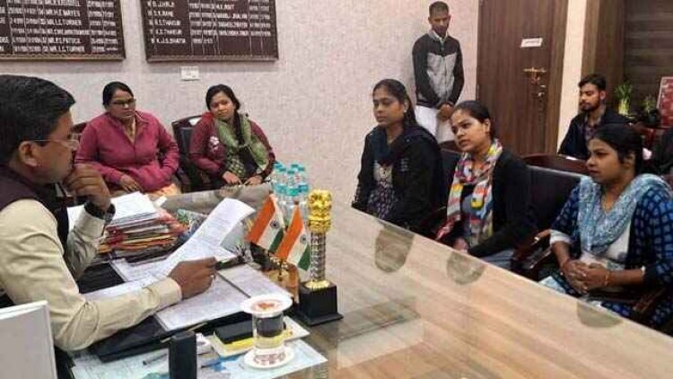 कलेक्टर के जनदर्शन में कर्मचारियों ने अफसरों द्वारा परेशान करने की खुलकर की शिकायत, फेडरेशन ने जताया आभार