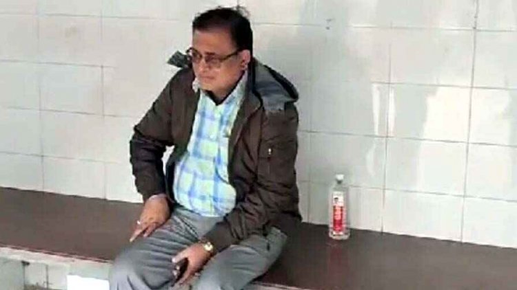 नहीं थम रहा खुदकुशी सिलसिला, पंखे से लटका मिला IIT-JEE का कर रहा 16 वर्षीय छात्र, इकलौते बेटे का शव मिलते ही पिता का सब्र टूटा