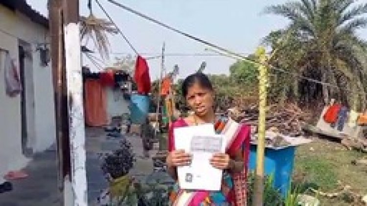 बिजली विभाग की गलती का खामियाजा भुगत रही महिला, खंभा हटाने मांगे 6 लाख, नहीं बना पा रही खुद का आशियाना, दफ्तर के चक्कर लगाने मजबूर