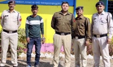 युवक ने महिला से जबरन किया दुष्कर्म, 17 साल तक रहा फरार, पुलिस को अब मिली कामयाबी, आरोपी को भेजा सलाखों के पीछे