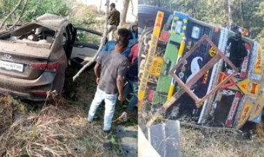 तीन दर्दनाक हादसे, धान परिवहन करते ट्रक दुर्घटनाग्रस्त, बाल-बाल बची जान, सड़क किनारे पलटी कार दो घायल, दो बाइक में टक्कर, फिर ट्रक ने कुचला