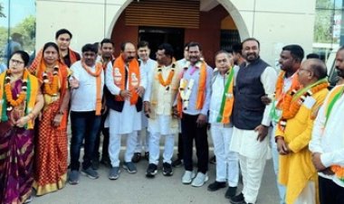 भाजपा प्रत्याशी रिखी राम यादव ने भरा नामांकन, बोले -सेवा ही मेरा संकल्प, विधायक रोहित साहू और पूर्व अध्यक्ष ने दिया जीत का मंत्र