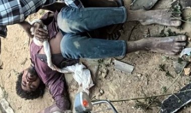 होटल में घुसी तेज रफ्तार मोटरसाइकिल, 1 युवक की मौत, दूसरे की हालत नाजुक, इधर भारी वाहन ने बाइक को मारी ठोकर, एक की गई जान, दो घायल