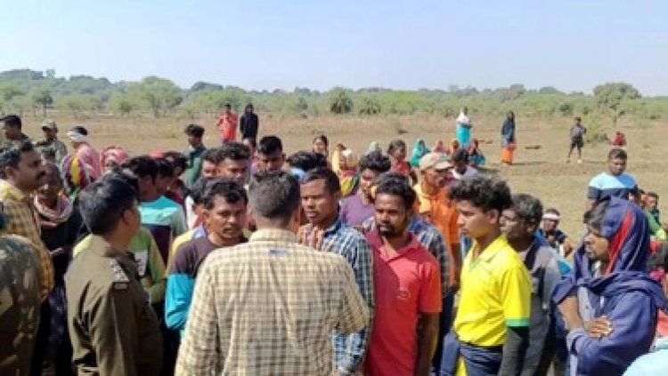 श्मशान घाट बना जंग का मैदान, ईसाई महिला का शव दफनाने को लेकर बस्तर में फिर खूनी संघर्ष, मारपीट में 11 लोग घायल, 7 आरोपी गिरफ्तार, गांव में तनाव