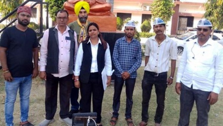 बीजेपी नेता की गुंडागर्दी के खिलाफ आम आदमी पार्टी ने खोला मोर्चा, कलेक्टर से मिलकर लगाई इन्साफ की गुहार, फिर से चुनाव कराने की मांग