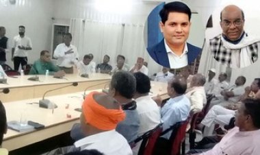 निगम के सभापति नूतन सिंह ठाकुर को भाजपा ने कर दिया बर्खास्त, तो छत्तीसगढ़िया सर्वसमाज के लोगों ने पंचवटी सभागृह में किया जोरदार सम्मान