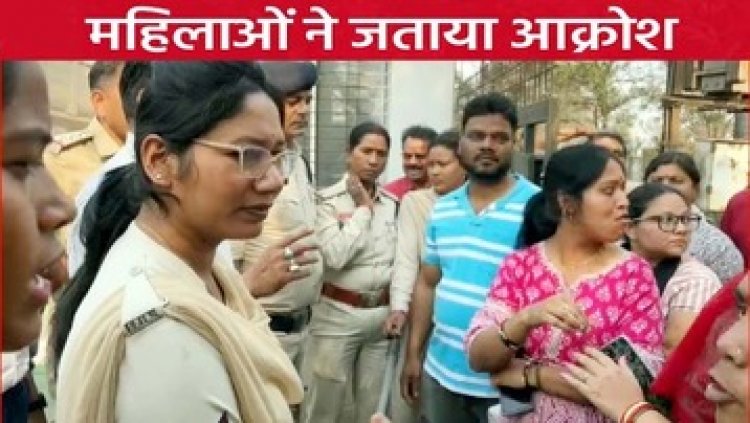 आंदोलन करने वाले कॉलोनीवासियों का टेंट उखाड़ने पर बढ़ा विवाद, आंदोलनकारियों की गिरफ्तारी शुरु, कॉलोनी की महिलाओं ने जताया आक्रोश