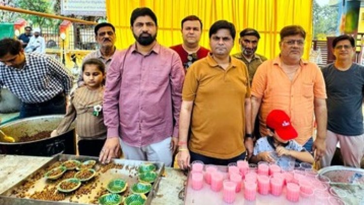 चेटीचंड पर्व पर सिंधी समाज ने किया श्रद्धालुओं को शरबत व चना प्रसाद वितरित, धार्मिक उत्साह और भक्ति भाव के साथ निकाली भव्य शोभा यात्रा
