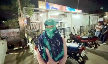 युवती के घर में घुसकर छह लड़कियों ने बाथरुम से निकालकर बेरहमी से की पिटाई, मोबाइल, नकद रकम और ज्वेलरी लेकर फरार