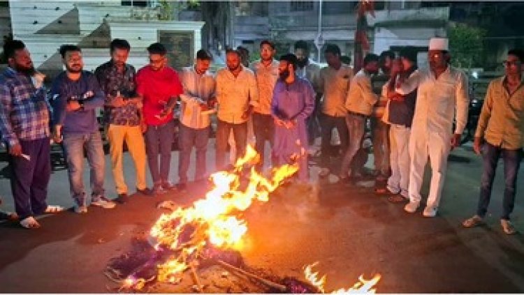 रायपुर व भिलाई की हुसैनी सेना द्वारा पहलगाम हत्याकांड के आरोपियों का पुतला दहन, मृतकों को दी श्रद्धांजलि, पाकिस्तान मुर्दाबाद के लगाए नारे