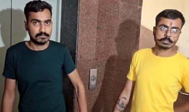 जेल में बंद आरोपियों ने पुलिस अभिरक्षा में गवाही देने पर मारपीट की दी धमकी, परिजनों ने एसएसपी से लगाई इंसाफ की गुहार