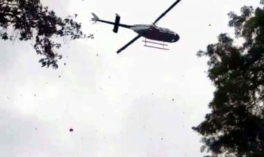 CM ने हेलीकॉप्टर से पुष्पवर्षा कर कांवड़ियों का किया भव्य स्वागत, पूजा अर्चना कर प्रदेश में सुख, शांति, समृद्धि और खुशहाली के लिए किया कामना