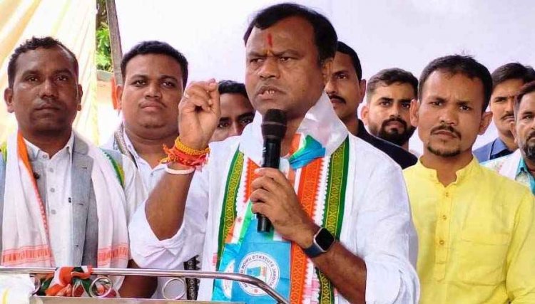 जन न्याय पदयात्रा में शामिल होने पहुंचे दीपक बैज, बोले- भाजपा सरकार में किसानों को नहीं मिल रहा खाद, स्कूल बंद कर शराब दुकान खोल रही सरकार