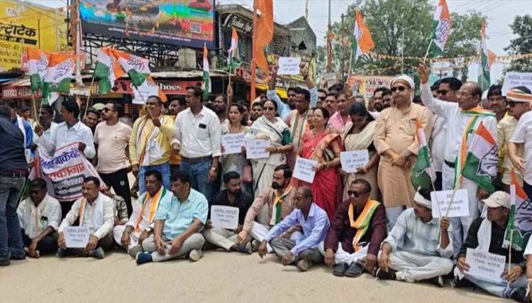 आर्थिक नाकेबंदी के नाम कांग्रेस का चक्काजाम, तिरंगा चौक पर विरोध प्रदर्शन, डॉ. शिव डहरिया की अगुवाई में 5000 कार्यकर्ताओं ने किया टोल जाम