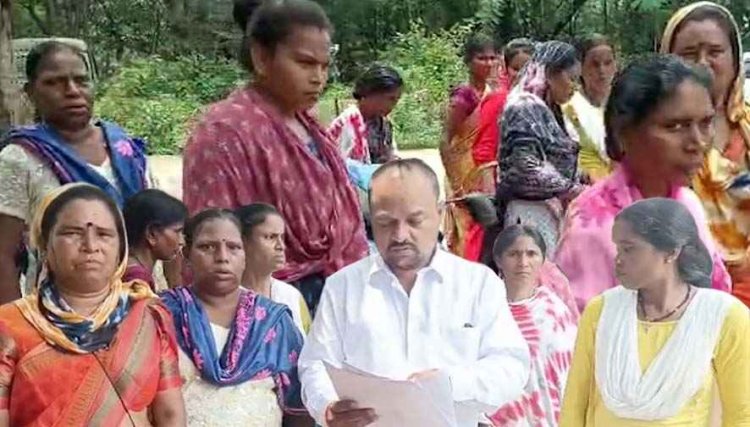 लोन दिलाने का झांसा देकर महिलाओं से 50 लाख की ठगी, महिलाएं इंसाफ मांगने पहुंची थाना, आरोपी महिला की तलाश में जुटी पुलिस