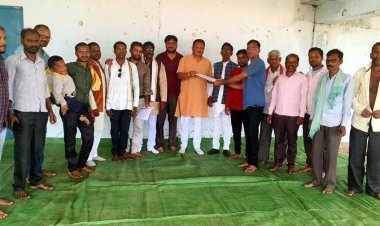 ब्लॉक कांग्रेस गरियाबंद में मंडल- सेक्टर के नियुक्ति के लिए आयोजित की गई बैठक, मंडल और सेक्टर अध्यक्ष के साथ 21 सदस्य का होगा गठन