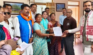 SDO के खिलाफ आक्रोश, ठेकेदारों की ताजपोशी, गरियाबंद में प्रतिनिधियों ने खोला भ्रष्टाचार का कला चिट्ठा, गूंजा आंदोलन का बिगुल