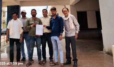 बजाज फाइनेंस अधिकारी आकाश सिंह ठाकुर पर धांधली का आरोप, शिकायत के बाद एक्शन नहीं होने पर पीड़ितों ने एसपी से लगाई इंसाफ की गुहार