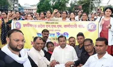 कोरोना योद्धाओं को प्रशासन ने नहीं दिया रैली और विधायक निवास तक ज्ञापन देने की अनुमति, क्या ‘स्वास्थ्य मिशन’ अब ‘दमन मिशन?