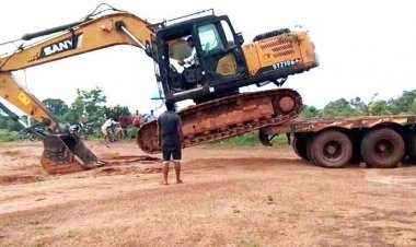 फिंगेश्वर में अवैध रेत खनन पर गिरी गाज, खनिज विभाग–पुलिस की संयुक्त कार्रवाई, चेन मशीन जब्त,अब होगी सख़्त कानूनी कार्रवाई