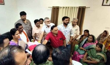 ट्रैफिक जाम से जूझ रहा गरियाबंद, परेशान व्यापारियों ने सांसद से  किया मुख्यालय से 2 किमी पहले बायपास मोड़ने की मांग