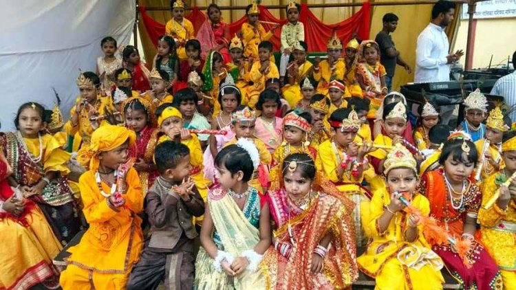 श्रीकृष्ण जन्माष्टमी की धूम, उमड़ी भक्तों की आस्था, फोड़ी मटकी, बिखेरा आनंद, MLA जनक ध्रुव विभिन्न ग्रामों के कार्यक्रम में शामिल होकर की पूजा-अर्चना