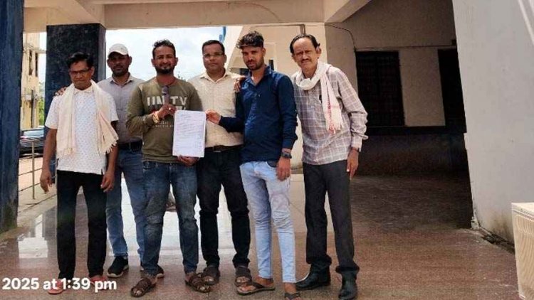 बजाज फाइनेंस अधिकारी आकाश सिंह ठाकुर पर धांधली का आरोप, शिकायत के बाद एक्शन नहीं होने पर पीड़ितों ने एसपी से लगाई इंसाफ की गुहार