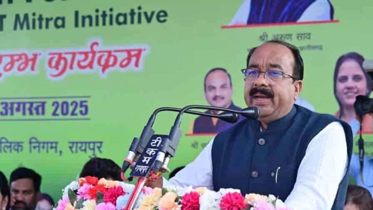 अभनपुर में डिप्टी सीएम अरुण साव और मंत्री टंकराम वर्मा, 469.37 लाख की लागत से बने 11 भवनों का लोकार्पण, 2 लाख 21 हजार 145 पौधे लगेंगे