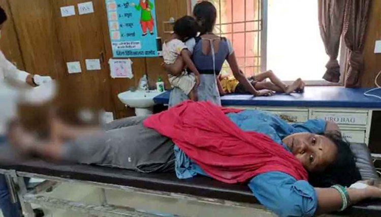 फ्लाई ऐश ईंट फैक्ट्री में बड़ा हादसा, मशीन की सफाई करते फंसी महिला मजदूर, दोनों पैर फैक्चर, कटी तीन उंगलियां, सुरक्षा इंतजामों पर उठे सवाल